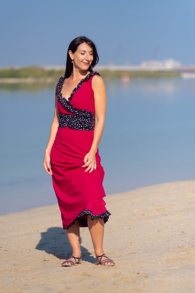 Robe Enea Carmen rose framboise flamenco danse pois noir et blanc longue soiree dansante