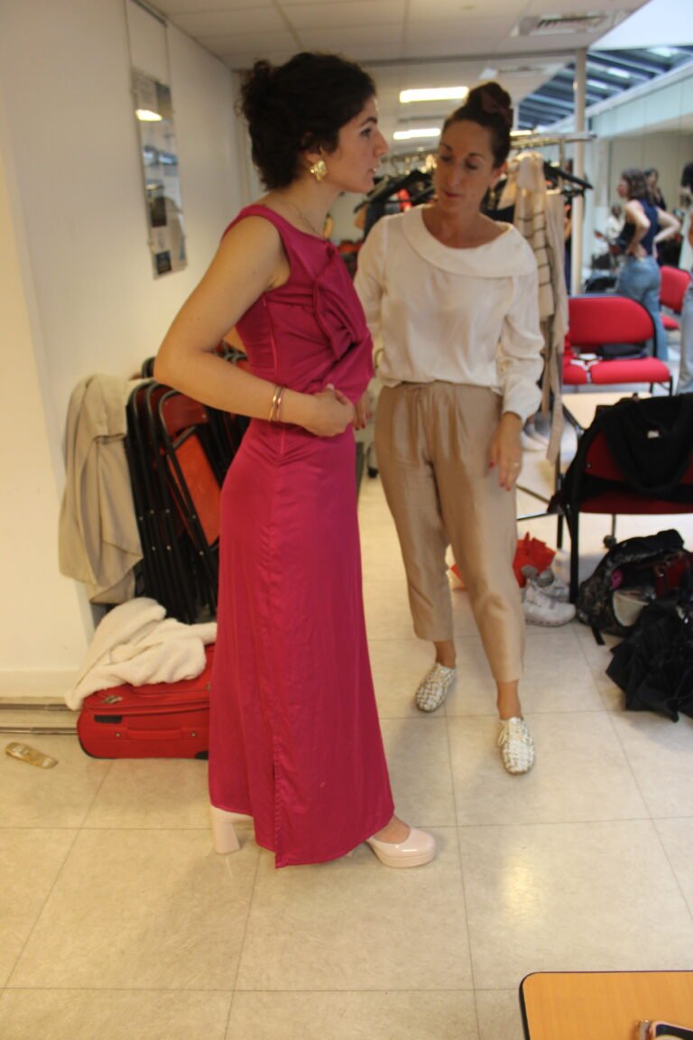 mode defile backstage coulisse fashion week preparation