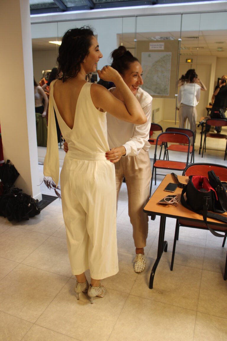 audrey ajuster robe modele