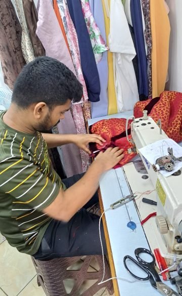 couturier atelier equipe creation fabrication sur mesure robe